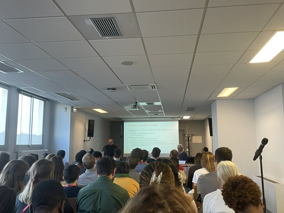 GACI (@gacintervention) on Twitter photo 🤩 Salle comble pour la session sur la réparation mitrale percutanée dans le parcours interventionnel du cours avancé USIC 2024
💫 Le GACI bien représenté avec @KiblerMarion et <a href="/Eric_Van_Belle/">Eric Van Belle</a> 🤩 Salle comble pour la session sur la réparation mitrale percutanée dans le parcours interventionnel du cours avancé USIC 2024
💫 Le GACI bien représenté avec @KiblerMarion et <a href="/Eric_Van_Belle/">Eric Van Belle</a>