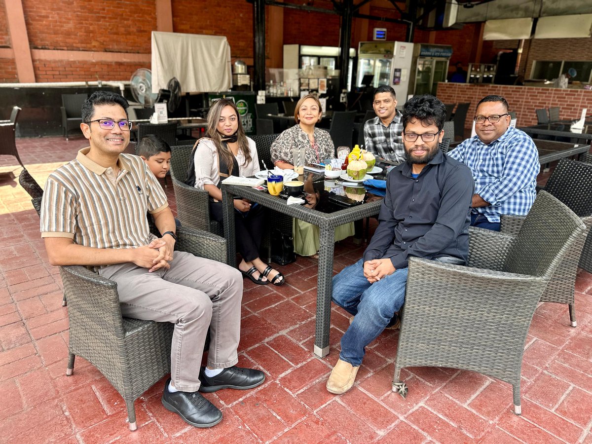 SohanYouthNetG's tweet image. Excited for the upcoming #ClimateCommunicators Community gathering Meeting! 🌍✍️ Strengthening our network to amplify climate action and communication.

 Let's drive meaningful change together. 💬📢 #ClimateCommunication #Bangladesh