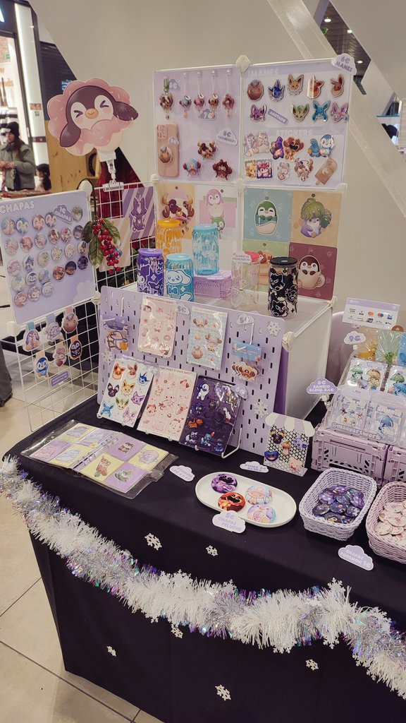 MacyArtwork's tweet photo. ¡Gentecilla! Hoy estaré en el centro comercial Vialia de Vigo todo el día 🥰

¡Estaré por aquí todos los viernes de este mes! https://t.co/qtEawSMrdv