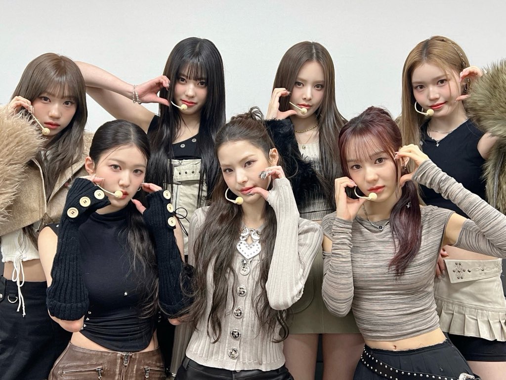 [iznaPIC📷]

2024.12.06 KBS2 <뮤직뱅크>

#izna #이즈나
#N_a