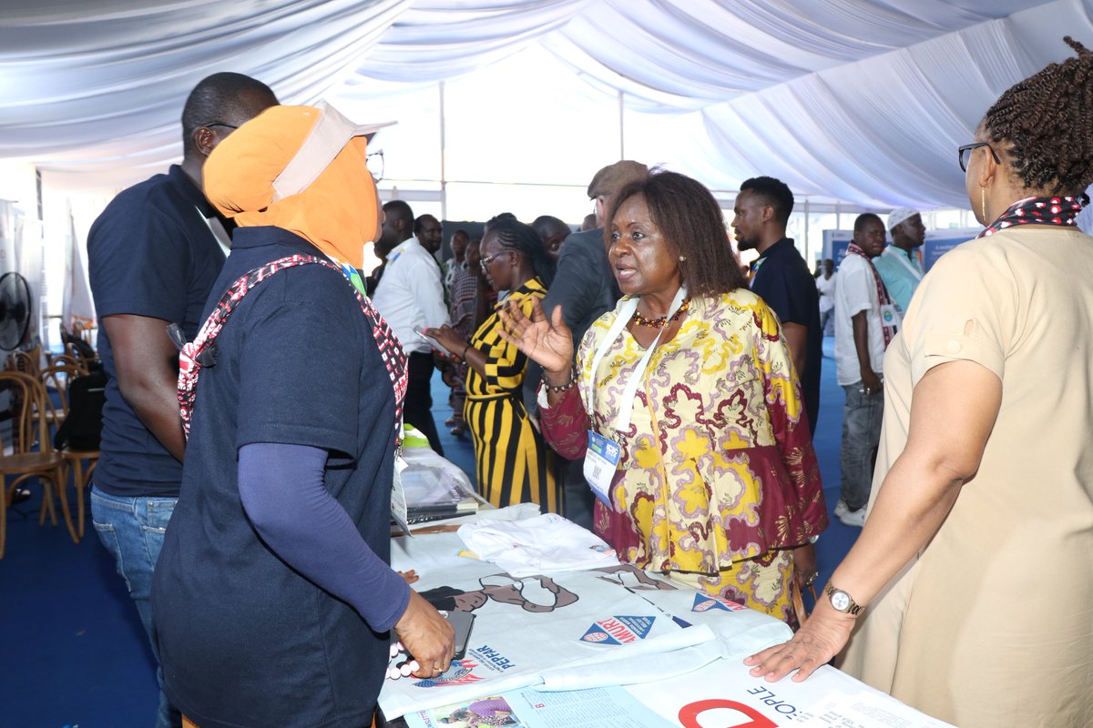 Day 2 Highlights! Honored to host H.E. President Ruto and the Mission Director at our stand, showcasing our work for vulnerable communities.

#KilifiInvestmentConference2024 #USAIDGlobalHealth