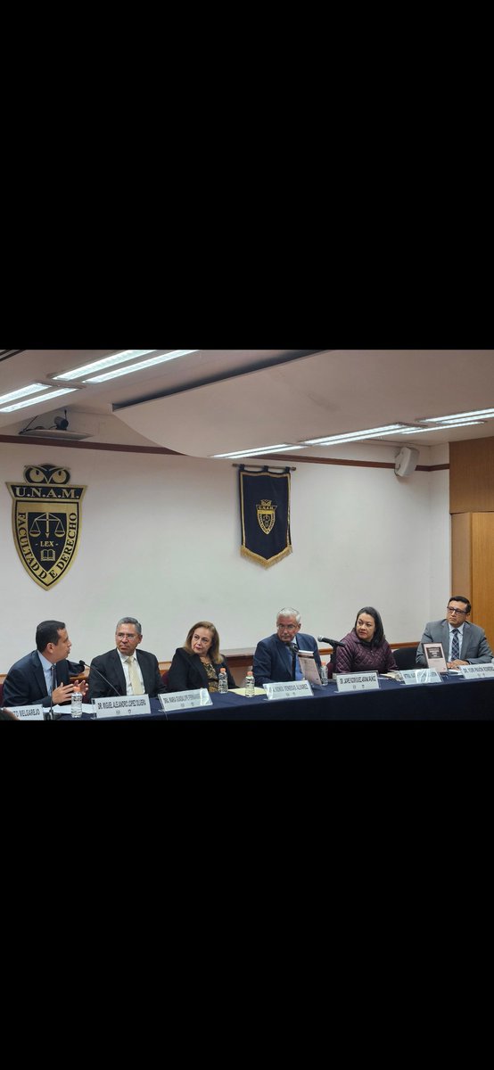 El 3 de diciembre la <a href="/DerechoUNAMmx/">Facultad de Derecho</a> se vistió de gala con la presencia del Dr. Jaime Rodriguez-arana en la presentación de su Curso de Derecho Administrativo Español.

 #UNAM #Derecho