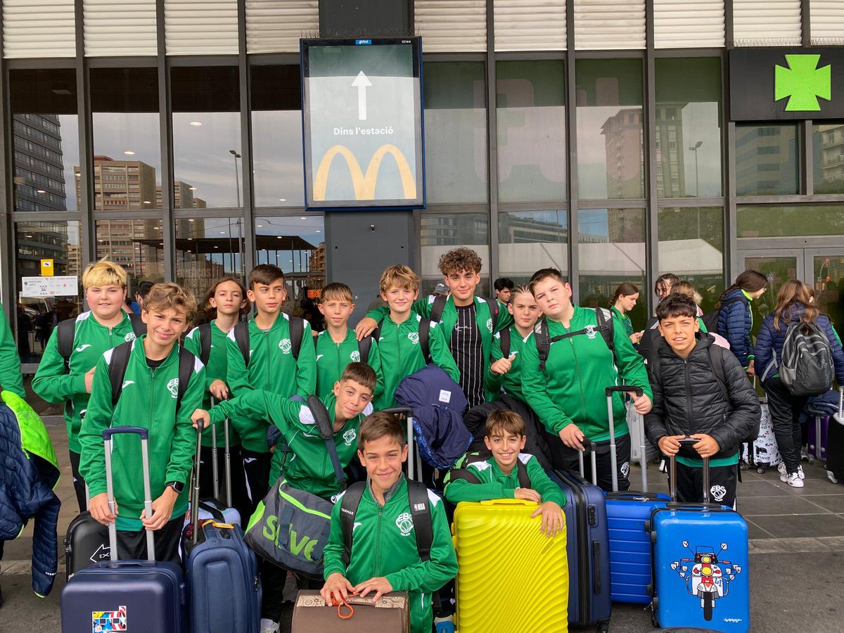 EBGMALAGA's tweet photo. Un puente de diciembre más, los equipos minibasket e infantiles se desplazan a Sabadell para disfrutar de un torneo de un grandísimo nivel @topbasquet_sbd 👏🏼💪🏼

@FundUnicaja 
#somosEBG🧡💚 https://t.co/IXJk3rSkI1