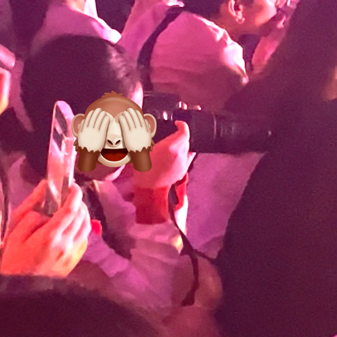7evergene's tweet photo. ahm???? @TheBigDome @dunkinph what's this? https://t.co/dN8u4xUqvZ