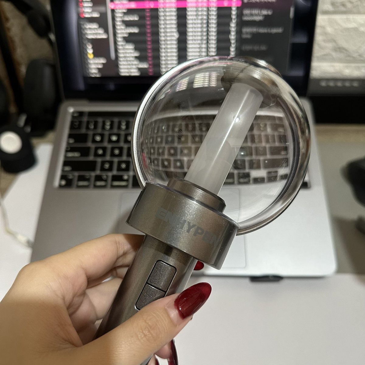 __cheesedogg's tweet photo. Enhypen Official Light Stick V1
₱1,000

Pre-loved!
Mint condition
Complete inclusion

📍Las Piñas
MOD: Lalamove, LBC
MOP: GCash, bank transfer

wts lfb enhypen https://t.co/KRsrkq7SEx