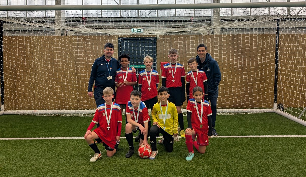 FrickerRed's tweet photo. Amazing achievement today for the football team coming in the top 2 of 15 schools to reach the regional round in January! Well done! https://t.co/Rv4izrH8gD