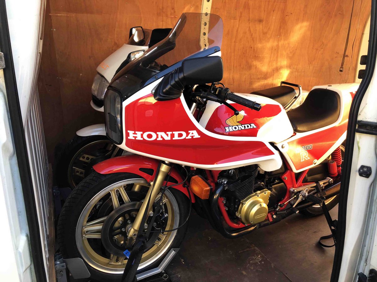 DeliveryAtlas's tweet photo. The weather could be better and it'll soon be Christmas, but we're still very busy moving bikes! https://t.co/EvD6L8u096