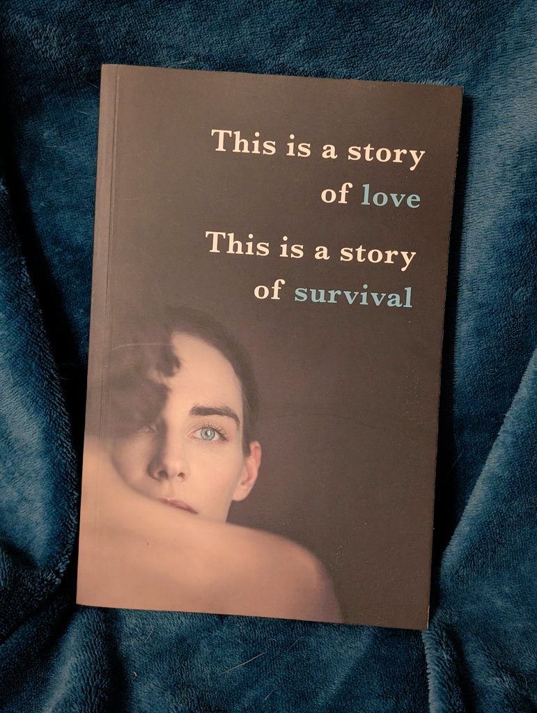Books By Your Bedside tweet media