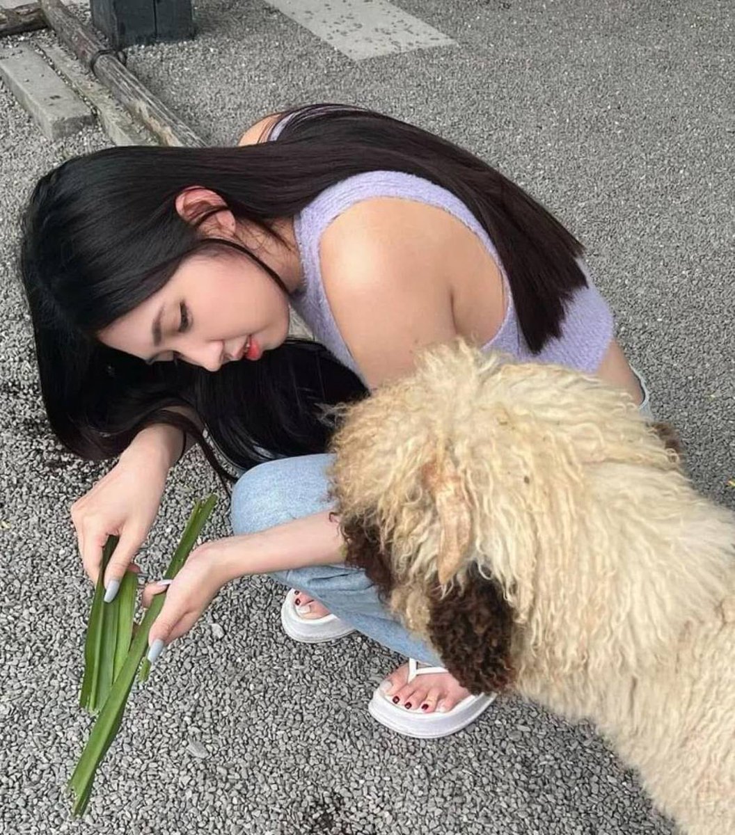 SaraTikcat's tweet photo. 点击观看更多美脚 https://t.co/s7gZvH9QU7 https://t.co/8abP1rMb6w