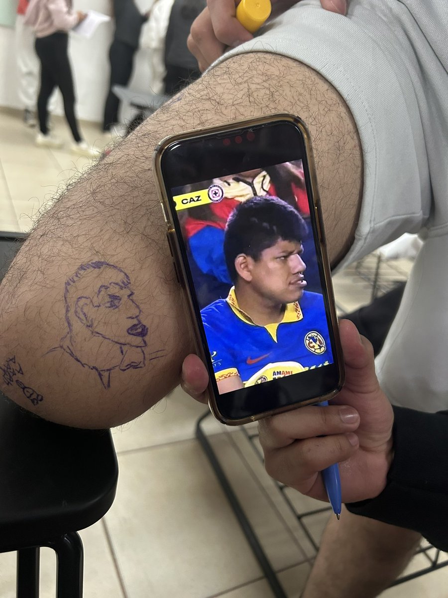 JacoboCarrillo6's tweet image. Banda ya me tatué al simio del América #america #simio #Tatoo
