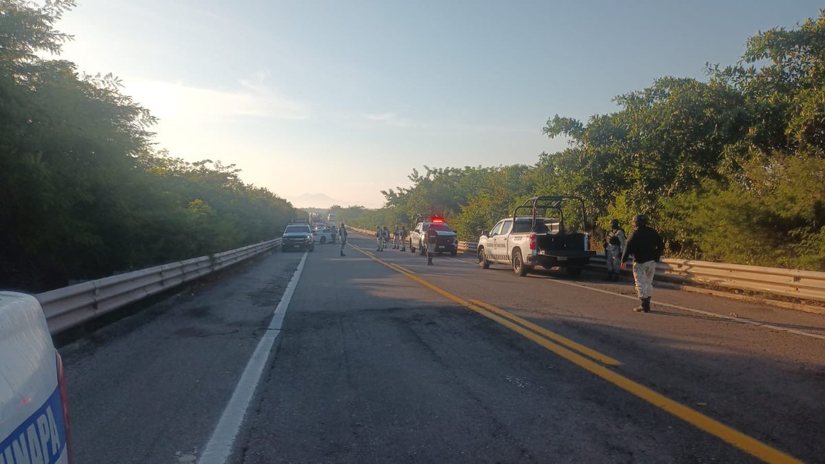 🟢ATENTO AVISO 🟢

SE ABRE LA CIRCULACIÓN, CARRETERA FEDERAL MÉXICO 15, KILÓMETRO 159+600 DE NORTE A SUR (MAZATLÁN-ESCUINAPA) AMBOS SENTIDOS. NO OLVIDE ANTE CUALQUIER EMERGENCIA LLAMAR 9-1-1.