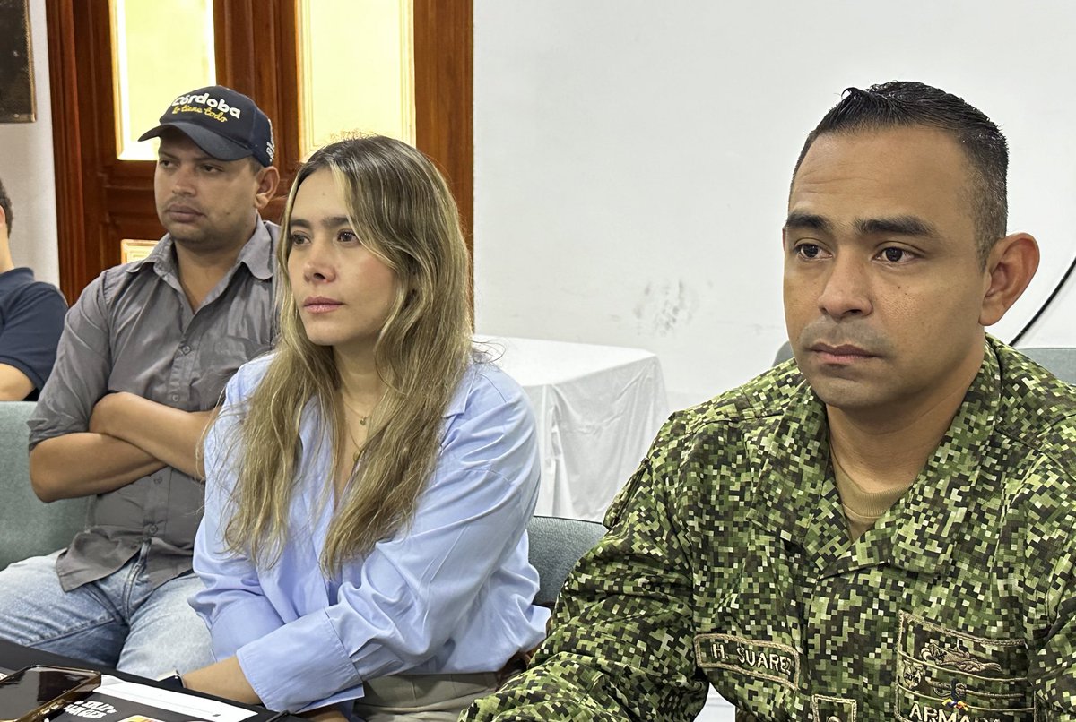GobCordoba_'s tweet photo. Reafirmamos nuestro compromiso con la seguridad turística.

En el segundo Comité de Seguridad Turística del año,  revisamos las estrategias para seguir siendo un destino seguro y atractivo para los visitantes nacionales e internacionales. https://t.co/4BPO8GTrIZ