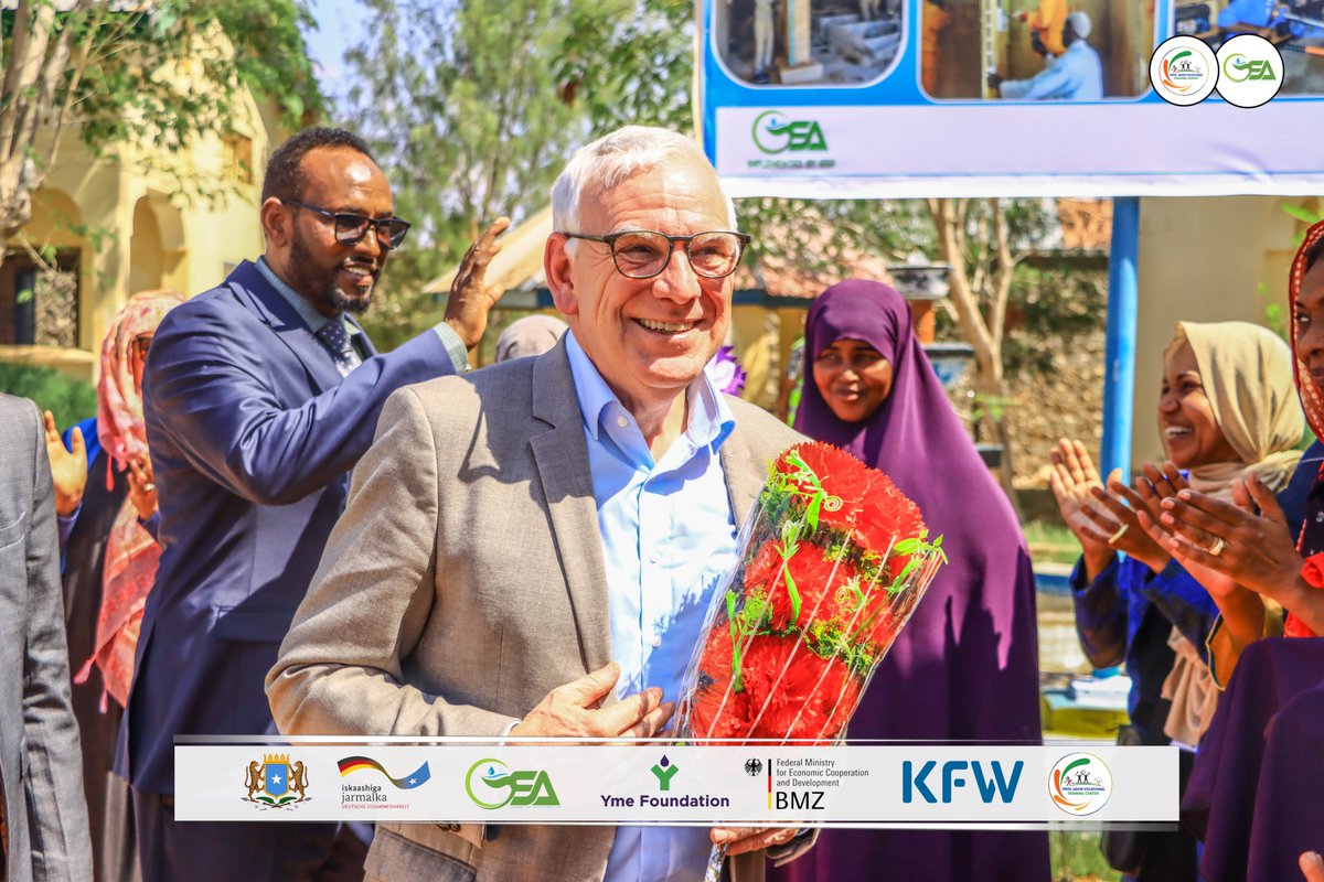 ymewater's tweet photo. We are immensely proud and honoured to have welcomed Mr. Jochen Flasbarth,State Secretary of the German Ministry for Economic Cooperation and Development (BMZ),with other senior BMZ officials, UNICEF Somalia, and WFP Somalia. #GermanyinSomalia #BMZ #UNICEFSomalia #WFPSomalia https://t.co/fhmlN3LlbJ