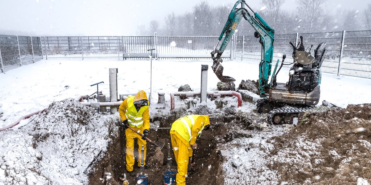 UNICONRochester's tweet photo. This Week's Highlight: Learn About Safe Work Practices Employers Should Use in Cold Weather
Visit OSHA's website: https://t.co/aDrT2dhp3u
Visit UNiCON Rochester's website: https://t.co/z0HlJIe4MZ
#uniconrochester #unicon #osha #safeworkpractices #rochesterny https://t.co/635PWeZuSZ