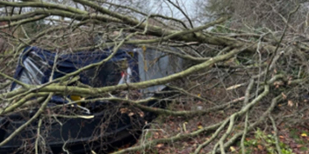 CRTBoating's tweet photo. Have you read our latest #BoatersUpdate? Storm damage, ongoing work for #boaters, your health afloat and a couple of videos all in latest edition! https://t.co/DEl6jDKw6S https://t.co/CQsHdz2Wsk