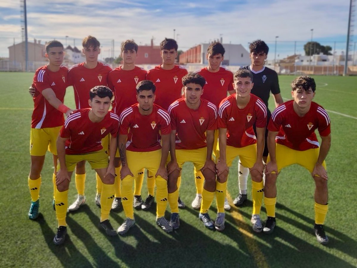 𝗥𝗘𝗦𝗨𝗟𝗧𝗔𝗗𝗢 | J13 Liga Nacional 
E.F.B. Pinatar 1-2 𝗝𝘂𝘃𝗲𝗻𝗶𝗹 𝗥𝗠 𝗕 

💥 Goles de: 
⚽️ José Antonio 
⚽️ Cortejosa 

👏 ¡VICTORIA IMPORTANTE DEL EQUIPO EN UN CAMPO COMPLICADO! 
#CanteraGrana