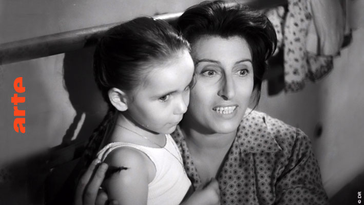 🎞 A partir du 1er janvier, <a href="/ARTEfr/">ARTE</a> rouvre en ligne la page enchantée du #cinéma d’auteur italien du début des années 50 et 60, avec 4 films qui affichent leur romantisme, leur fantaisie, la leçon sociale, ou encore politique du néoréalisme.
➡ tinyurl.com/4uhyhh2u