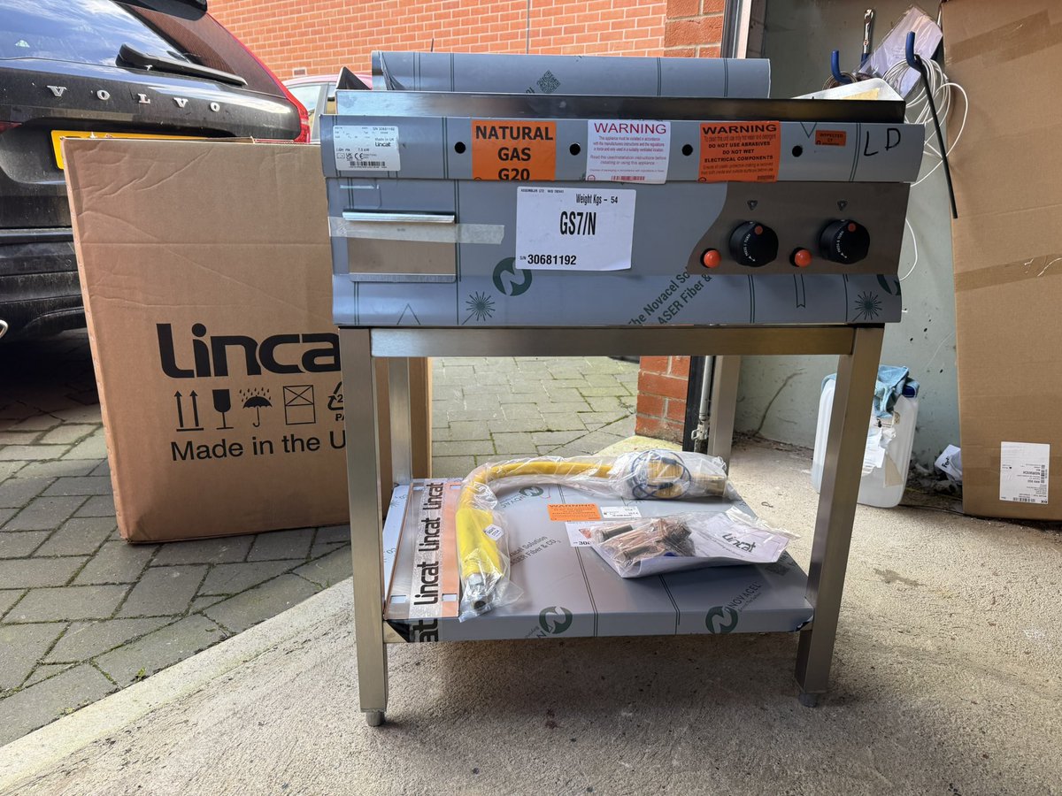AngliaCce's tweet photo. New Lincat griddle supllied and fitted this week for one of our local customers in #Suffolk https://t.co/GvAtCsUHXw