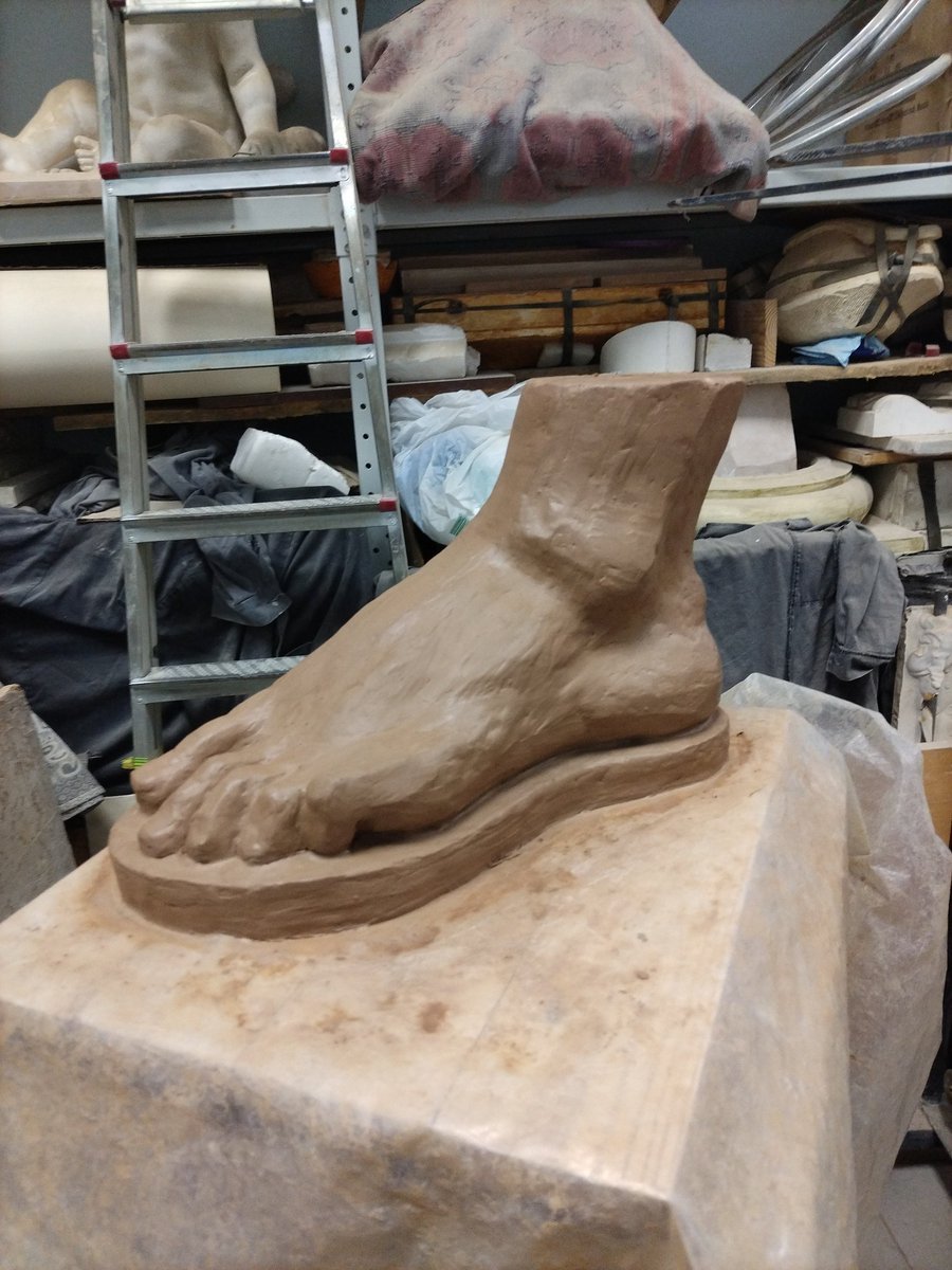 papageichik's tweet photo. #ArtistOnTwitter #sculpture https://t.co/vwdXjDAzp1
