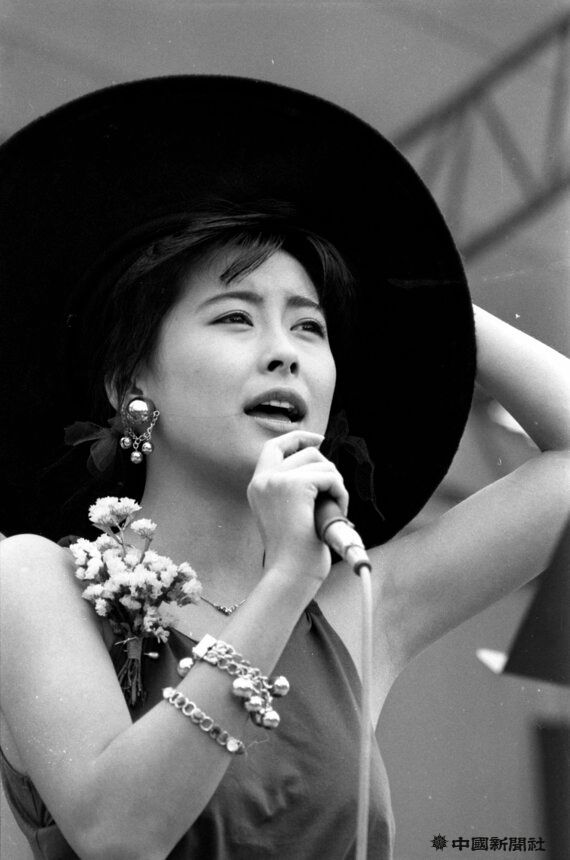 きょう自宅で死亡が確認された中山美穂さん。1987年、広島市で開かれた