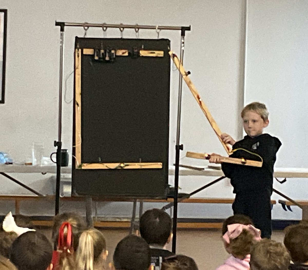 St_Wilfrids_CE's tweet photo. Our KS2 children were captivated this morning, as they watched an amazing science show, sparking their curiosity and enthusiasm for the wonders of science. @LT_Trust @trav_science https://t.co/vbtjK5dnYi