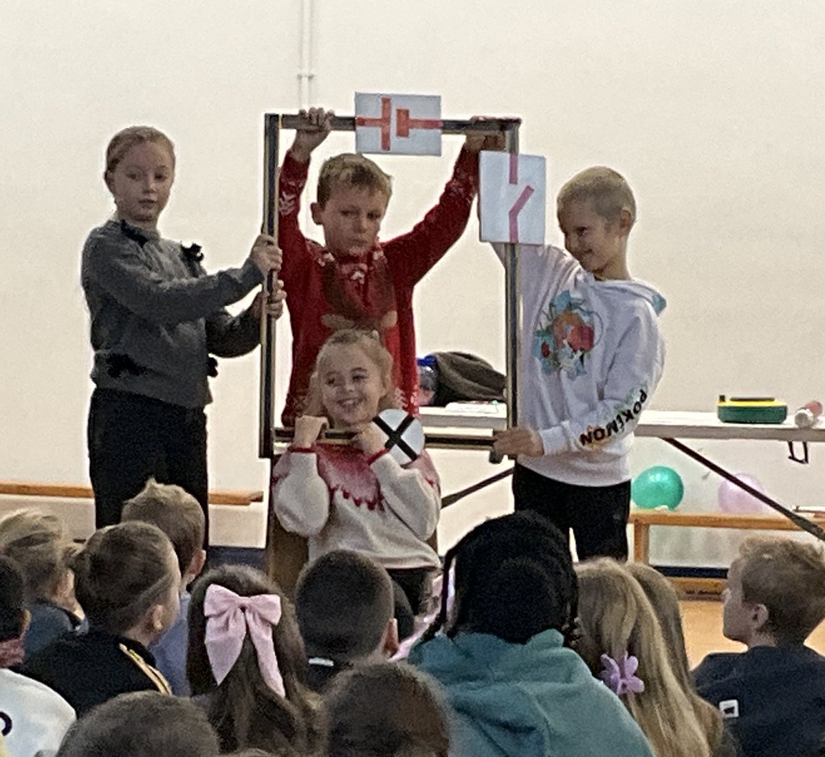 St_Wilfrids_CE's tweet photo. Our KS2 children were captivated this morning, as they watched an amazing science show, sparking their curiosity and enthusiasm for the wonders of science. @LT_Trust @trav_science https://t.co/vbtjK5dnYi
