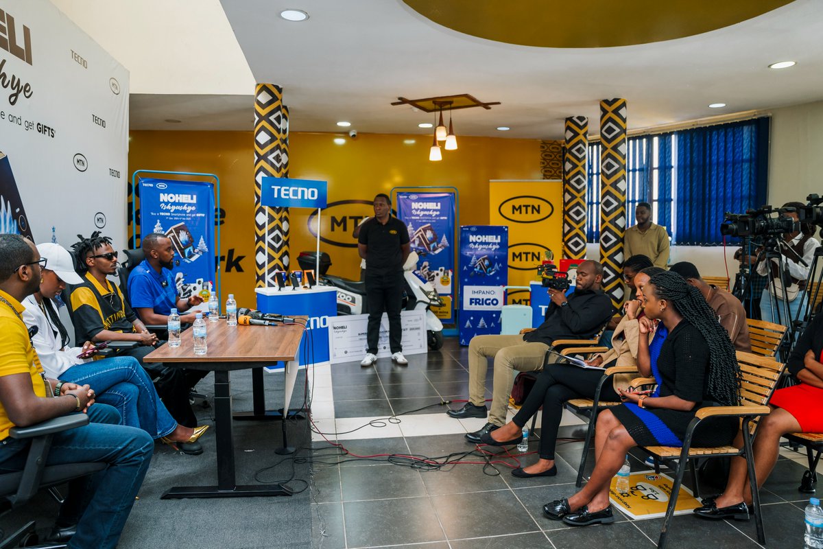 MTNRwanda's tweet photo. 🎉 Big Festive Giveaway Alert! 🎉
We are teaming up with @TECNOMobileRW to make your holidays unforgettable! From 6–31 December, every #TECNO smartphone purchase gives you a chance to win amazing prizes including 30GB of data,
🏍️ A brand-new scooter!
📱 TECNO Spark 30 smartphones!
🛒 Shopping vouchers worth 200,000 RWF
The rewards are BIG this festive season, and the fun is even BIGGER! Don’t miss out—grab your TECNO smartphone today and start winning. 💛
#NeverSettleForLess
