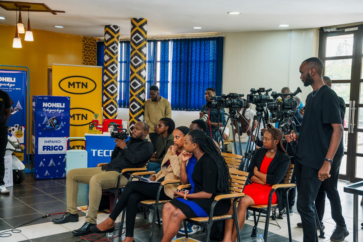 MTNRwanda's tweet photo. 🎉 Big Festive Giveaway Alert! 🎉
We are teaming up with @TECNOMobileRW to make your holidays unforgettable! From 6–31 December, every #TECNO smartphone purchase gives you a chance to win amazing prizes including 30GB of data,
🏍️ A brand-new scooter!
📱 TECNO Spark 30 smartphones!
🛒 Shopping vouchers worth 200,000 RWF
The rewards are BIG this festive season, and the fun is even BIGGER! Don’t miss out—grab your TECNO smartphone today and start winning. 💛
#NeverSettleForLess