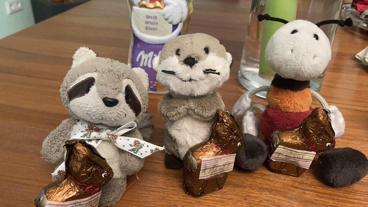 Otterchen's tweet photo. ニコラウスさん、ありがとう🎅🏻❣️✨ https://t.co/Nx1Tyd69NX