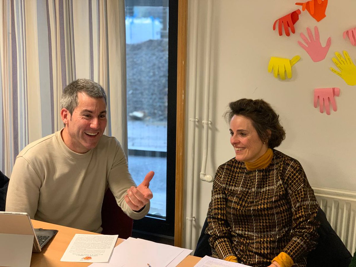 arkarodriguez's tweet image. Gaur lan eguna da Sortuko kideontzat eta Nazio Kontseiluko kideak elkartzeko probestu dugu.

Gure herriaren erabakitzeko eskubidea ukatzen jarraitzen du espainiak, 78ko konstituzioan aterpetuz. Ez gara espainolak, gaurko egunean ez dugu ezer ospatzeko.

Gurea, Euskal Errepublika!