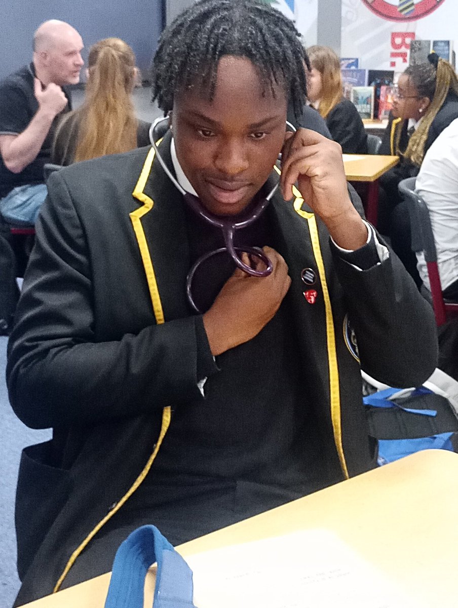 Mrs Dunn tweet media