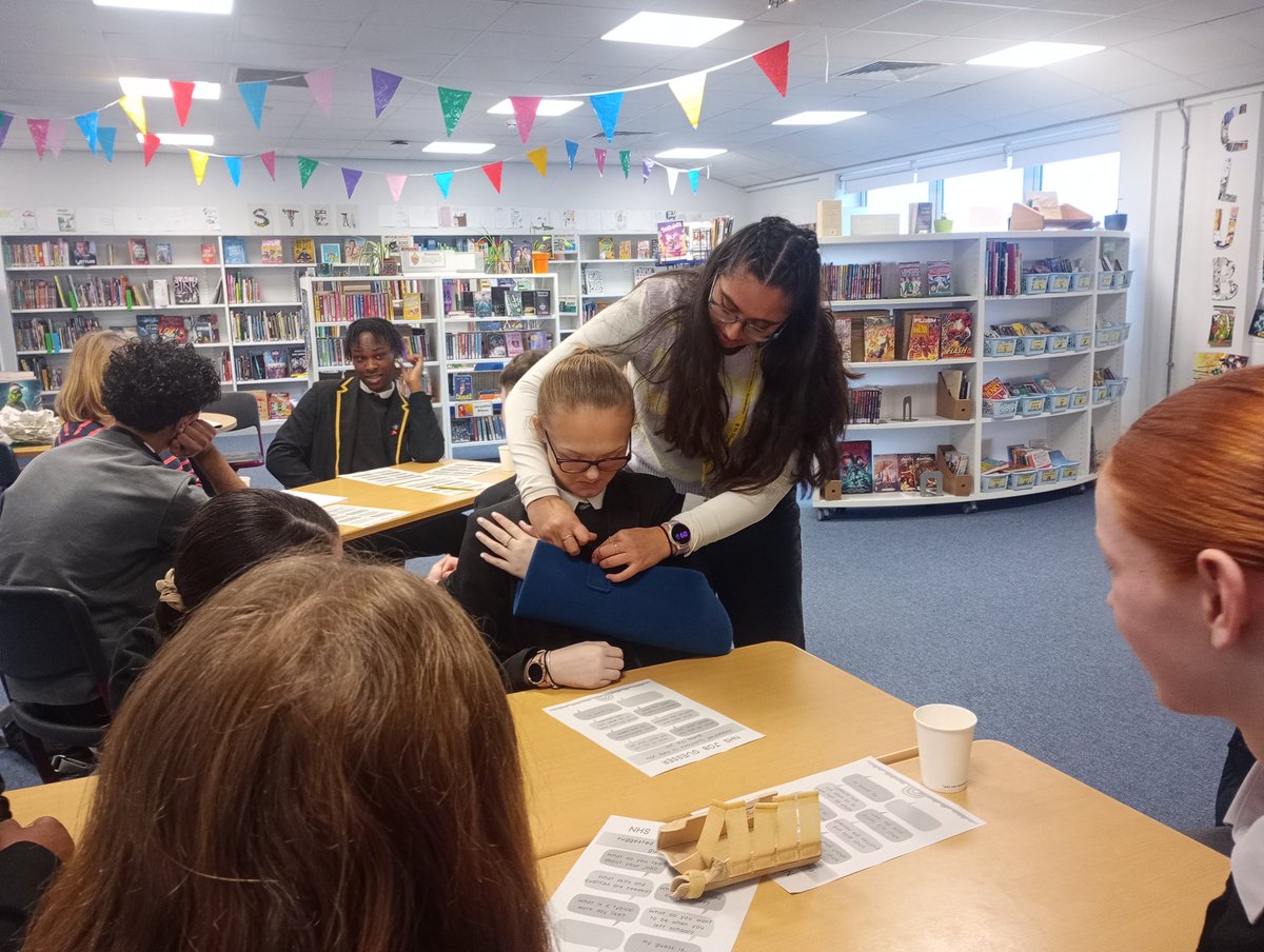 Mrs Dunn tweet media