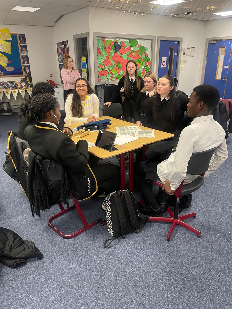 Mrs Dunn tweet media