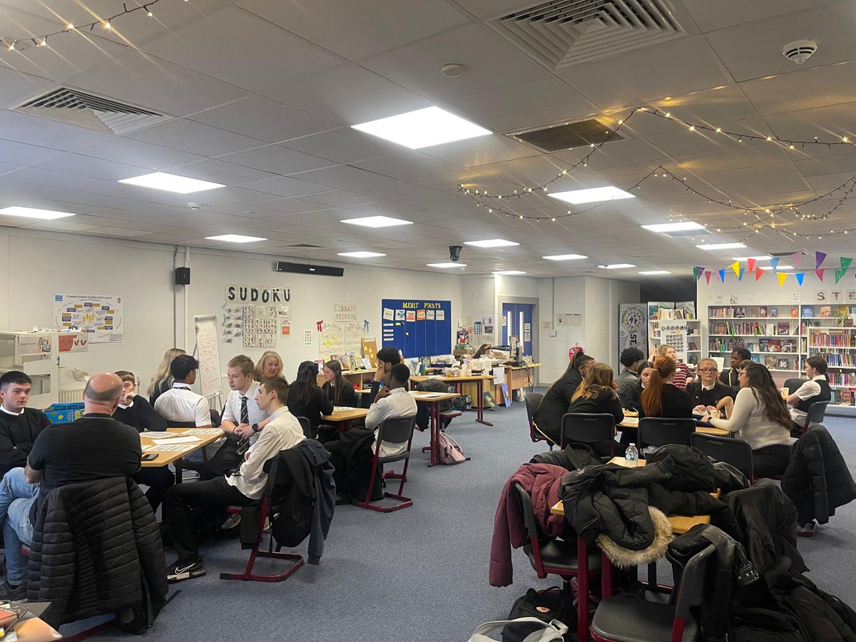 Mrs Dunn tweet media