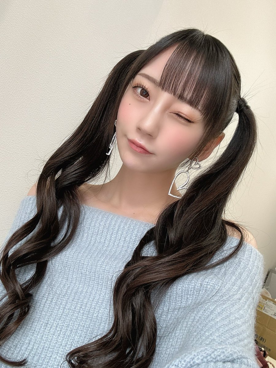 明日は写真集発売記念イベントです✨️
チケットを購入してくださった方は
お気を付けて会場まで来てくださいね🫶

チケットの再販、当日券はありません🥹 https://t.co/Rrgna7s4lB