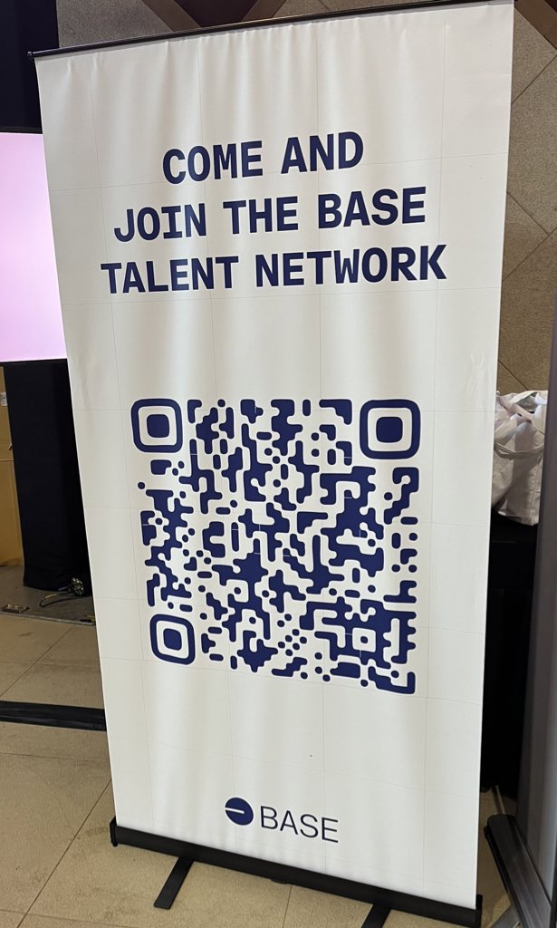 #Basedindia #Coinbased 
Here at <a href="/BasedIndia/">Base India</a> booth at <a href="/ETHIndiaco/">ETHIndia</a> ✨