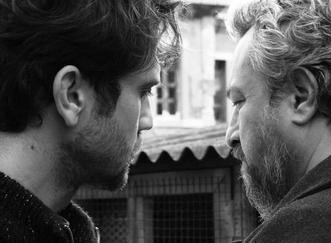Seviyor6400's tweet photo. Dünya tek , biz ikimiz...
——— ⋆ ࣪ #Deha ℘ #SofDev #ArasBulutİynemli #OnurSaylak https://t.co/htOEhlh68m