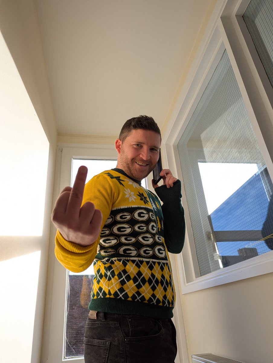 Oliver Brett tweet media