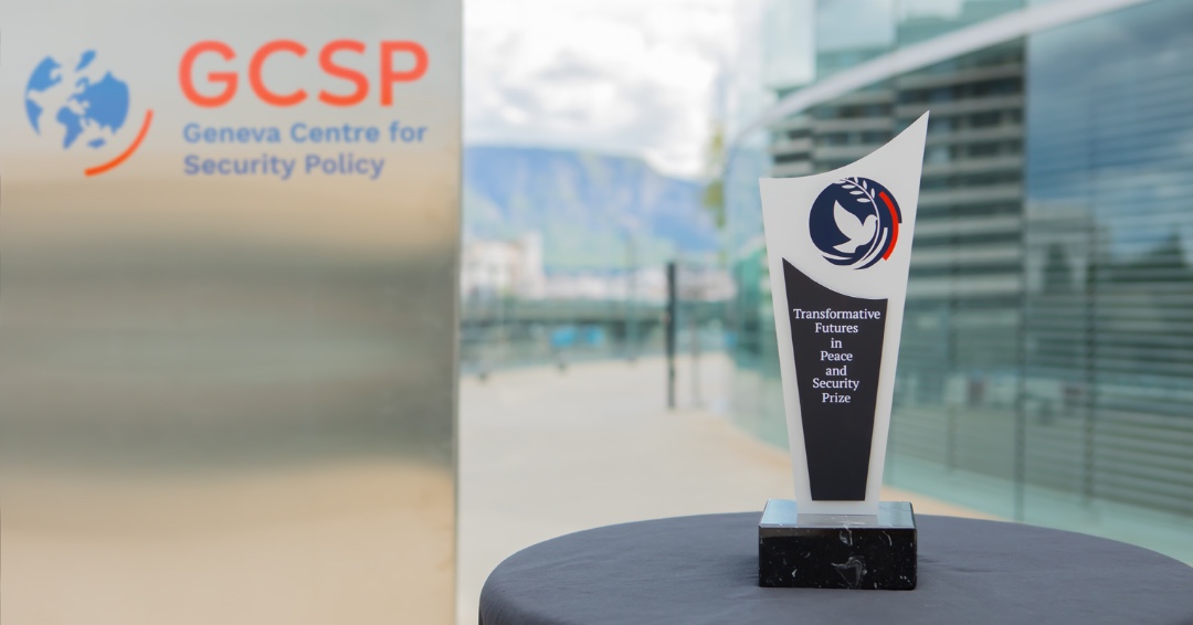 ClimateWed's tweet photo. The GCSP Prize for Transformative Futures in Peace and Security is now open for 2025! 🕊️💡 This is your chance to showcase innovative ideas that can reshape our world.Apply now! 🚀 #Peace #Innovation #GCSPPrize #TransformativeFutures https://t.co/GSLNeIoiCz https://t.co/EqTJHELvlE
