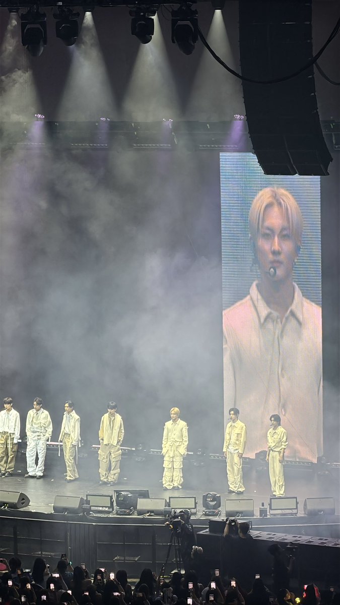 wonniechy's tweet photo. ENHYPEN IS NOW HERE 😭😭😭😭🥹 https://t.co/QJASQcF9Qf
