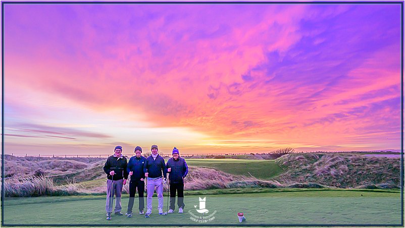 Golf on the east #coast - Nice way to start the day - first group out this morning......

<a href="/kevinmarkham/">Kevin Markham</a> #golf #linksgolf #golfbythesea