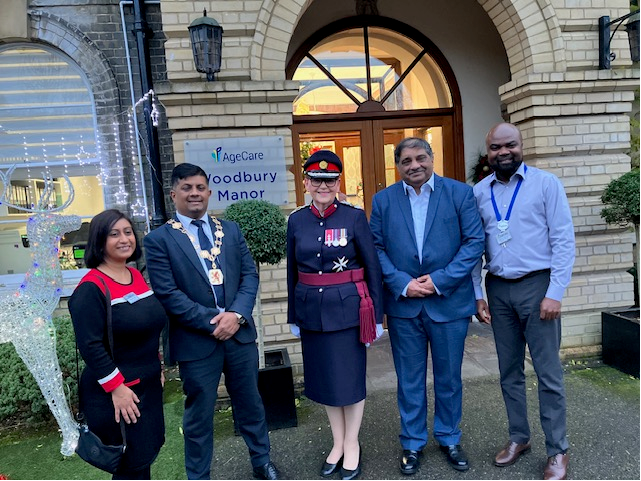 MayorofEnfield's tweet photo. The Mayor, Cllr Mohammad Islam, visited 100 year old Iris, at Woodbury Manor Care Home in Clay Hill.  He was delighted to meet her, hear her history during World War II and her later life, a grandmother of 8, great grandmother of 18 and a great grandmother. Quite an achievement. https://t.co/3Lyq0Baquv
