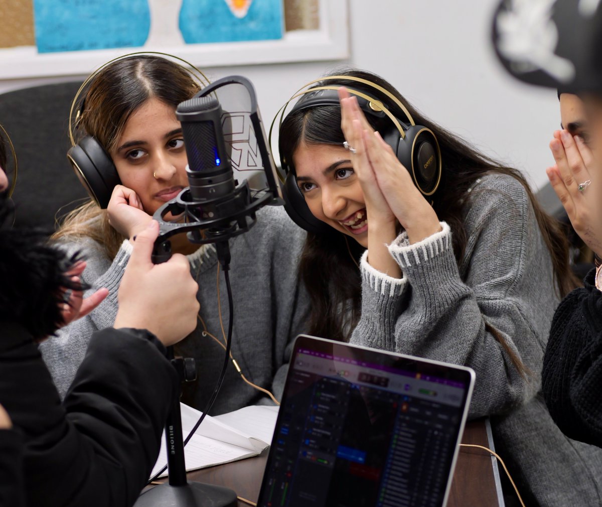 Community Albums tweet media