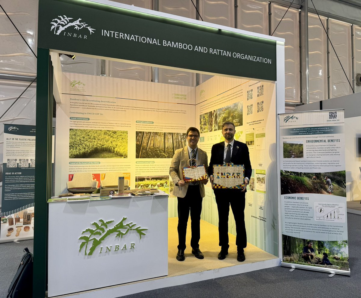 BEscardo's tweet photo. It was a pleasure receiving the visit of @IFADPresident Dr. Lario at the Pavilion of INBAR at UNCCD COP16 where we showcased the work from beneficiaries from INBAR implemented  project funded by IFAD in Cameroon, Ethiopia, Ghana and Madagascar. https://t.co/yEZnztDFT3 https://t.co/QZGUJR4pPB
