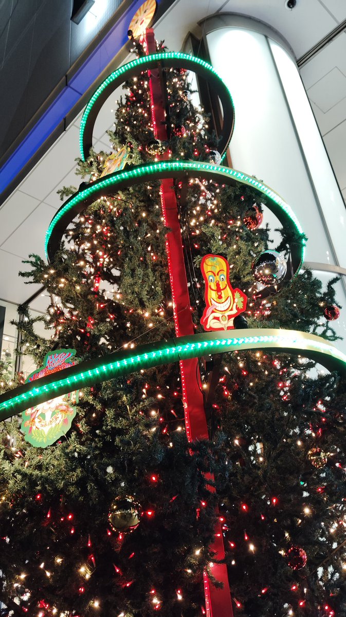 Daphne&Celeste (@daphneandcelest) on Twitter photo 