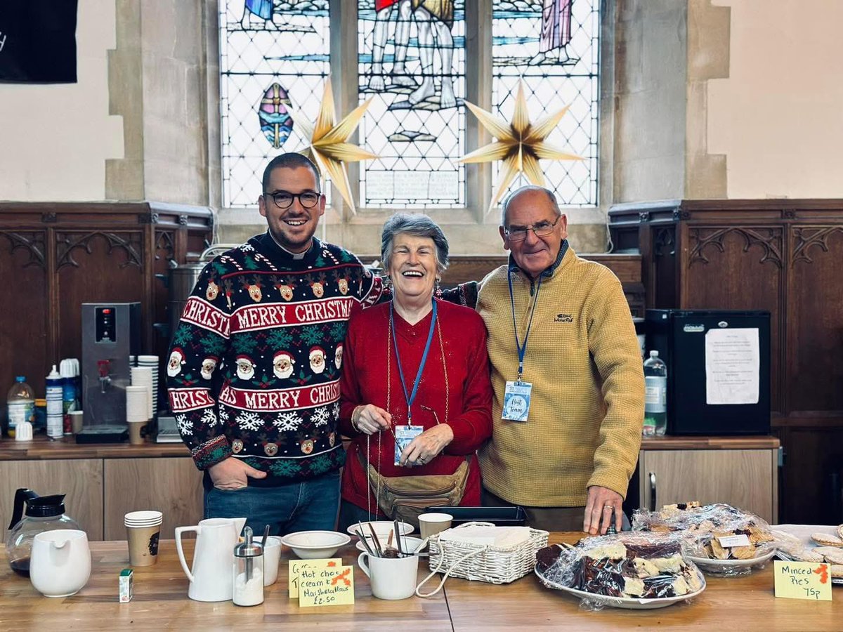🎄✨ This Sunday is Jumper Sunday at St. Paul’s, Weston-super-Mare!

🙌🏻🤍Whether you’re rocking your best (or worst!) festive jumper or just looking for a place to feel at home, we’ve got something special waiting for you.