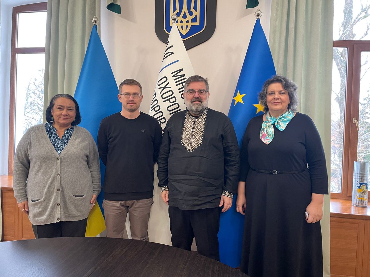 UNAIDS_EECA's tweet photo. During a meeting with Dr. Kuzin, Deputy Minister of @MoH_Ukraine, @EamonnMurphy63 highlighted 🇺🇦 remarkable resilience in delivering #HIV services despite the war.
Yet, funding gaps, data issues, and monitoring challenges persist.
"@UNAIDS is committed to strengthening Ukraine’s #HIV response & its role in #endingAIDS."