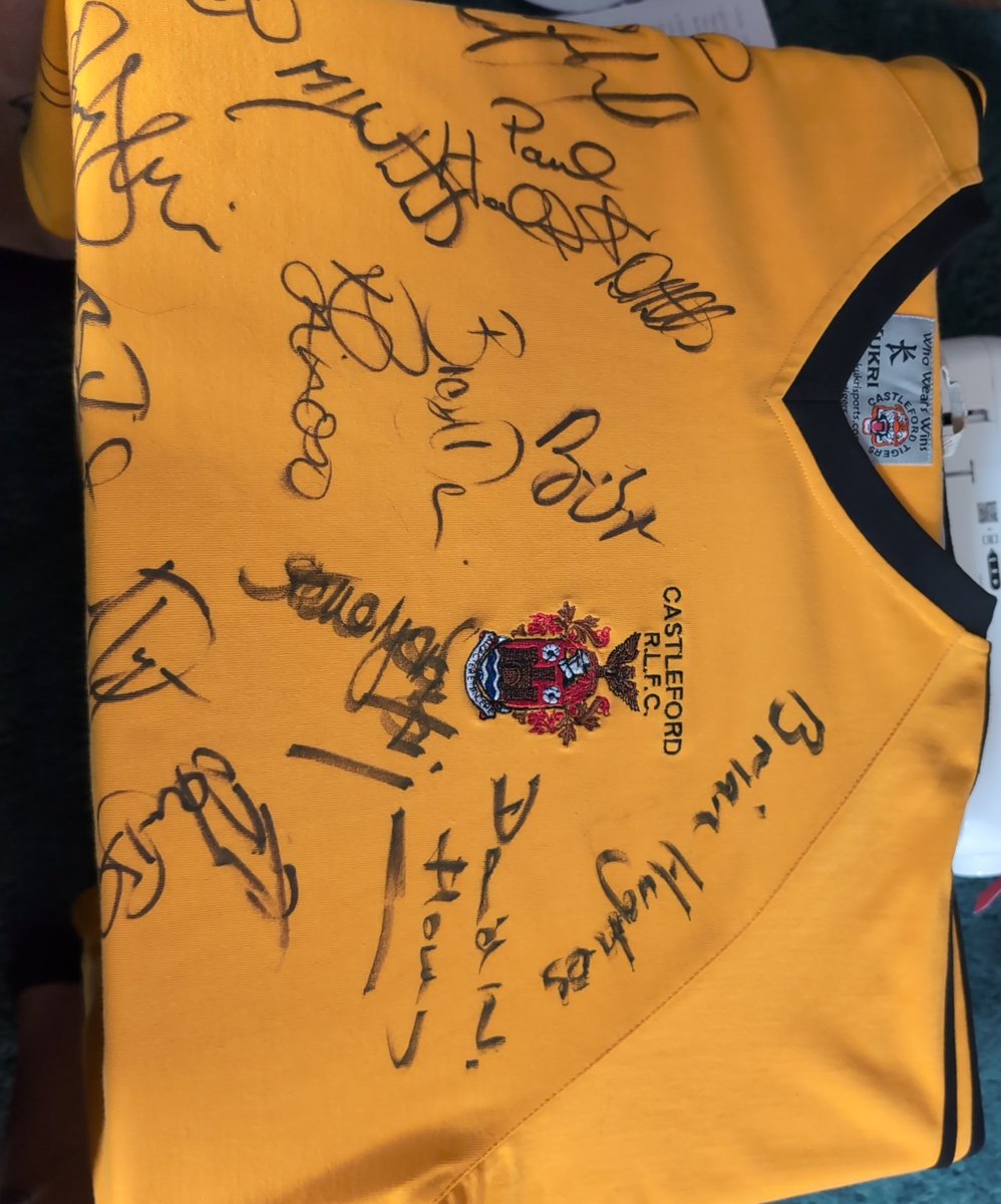 Got this to make into a bucket hat...anyone know the year of this shirt ? Cheers

@Est__1926 <a href="/COYFCast/">The COYFCast</a>