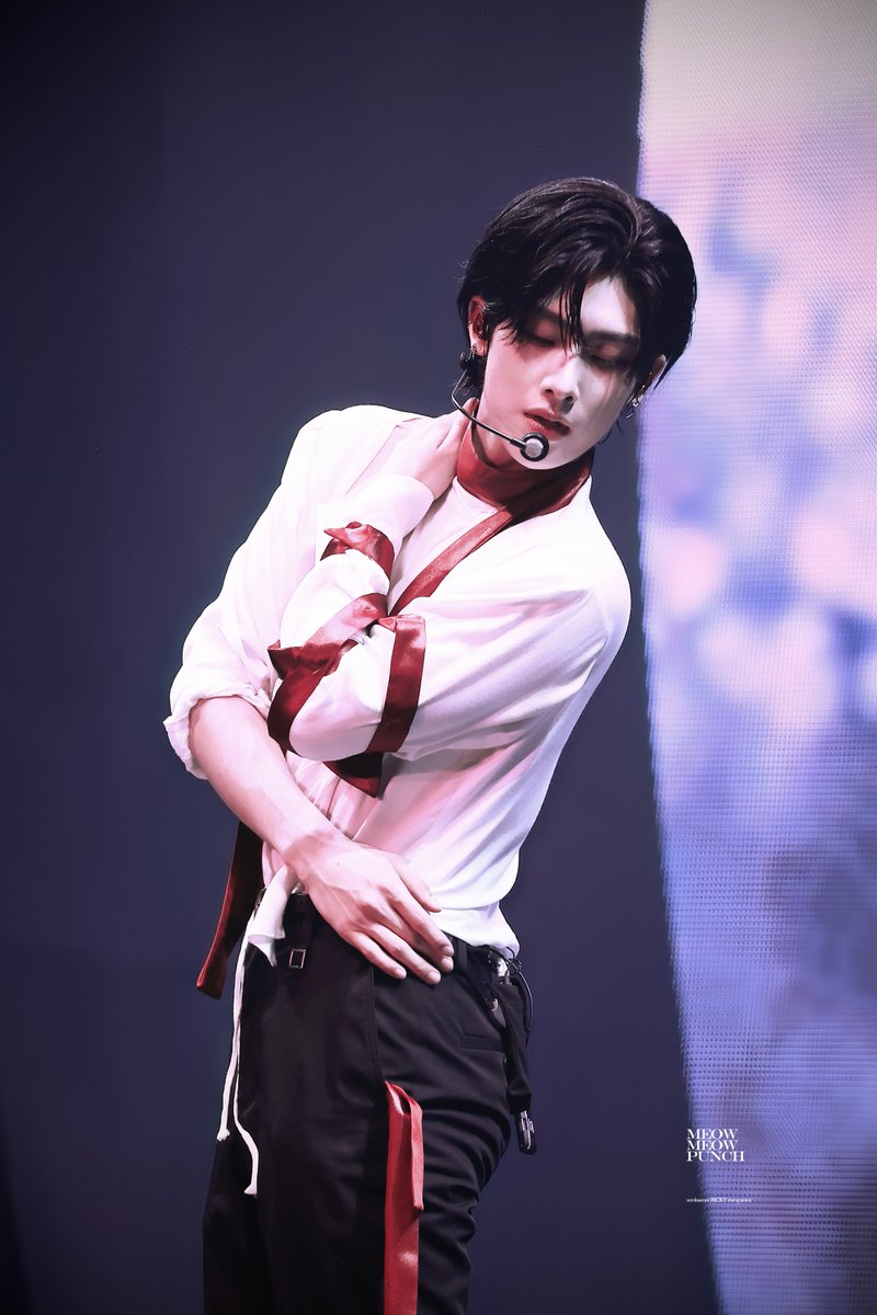 𝐓𝐈𝐌𝐄𝐋𝐄𝐒𝐒 𝐖𝐎𝐑𝐋𝐃 ：𝑶𝒗𝒆𝒓 𝒎𝒆 #𝓡𝓲𝓬𝓴𝔂 #리키
