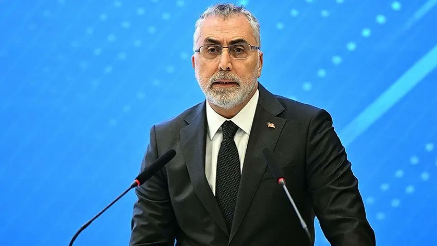 Vedat Işıkhan EYT açıklaması:

Seçim atmosferinden kaynaklı muhalefetin dayatması nedeniyle çıkarıldı.